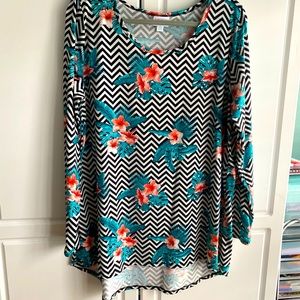 NWT Lularoe 2XL TROPICAL HIBISCUS Floral Lynnae